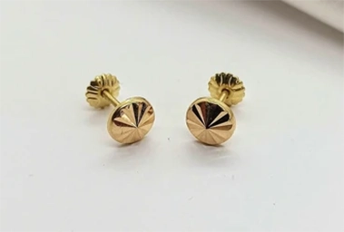 Compra y Venta de Aros de Oro para Hombres